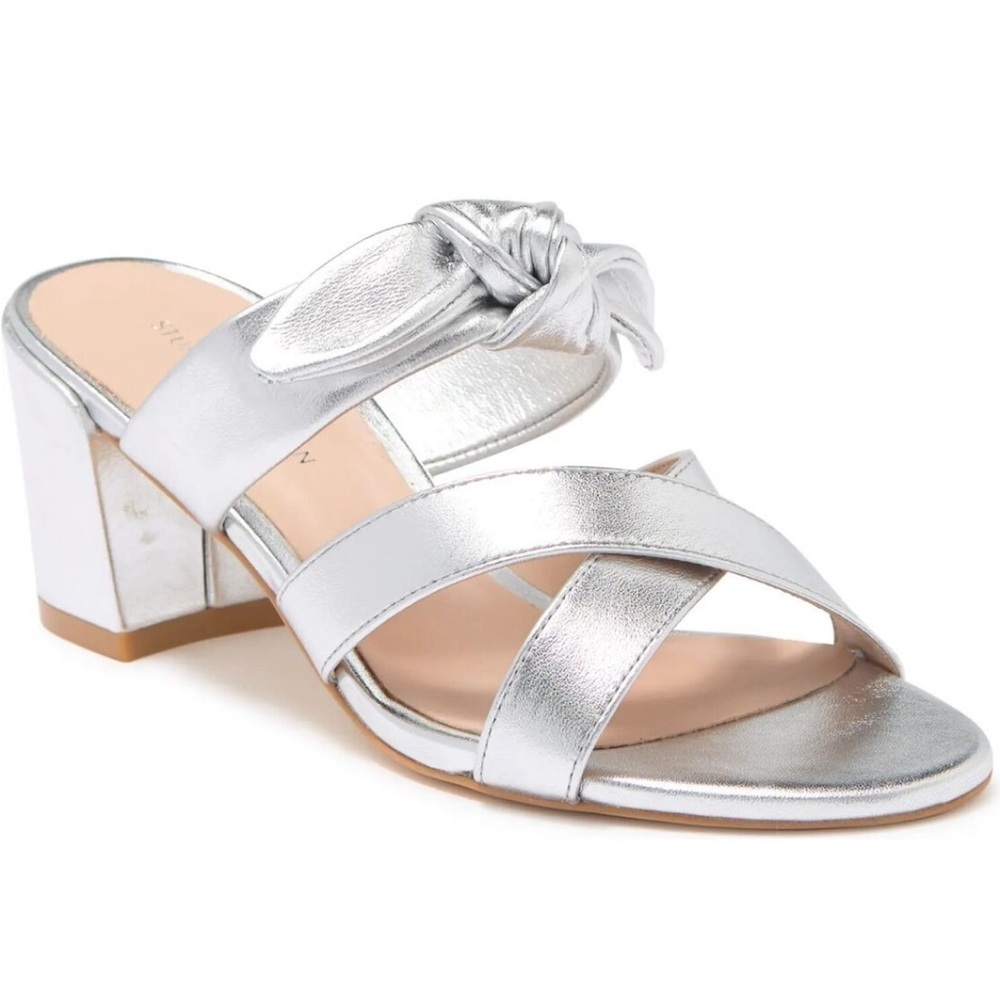 Stuart Weitzman $425 Bandeau Metallic Slide Bow Sandal Silver Leather Sz 6‎